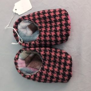 Handmade 6/9 Months Baby Girl Slippers